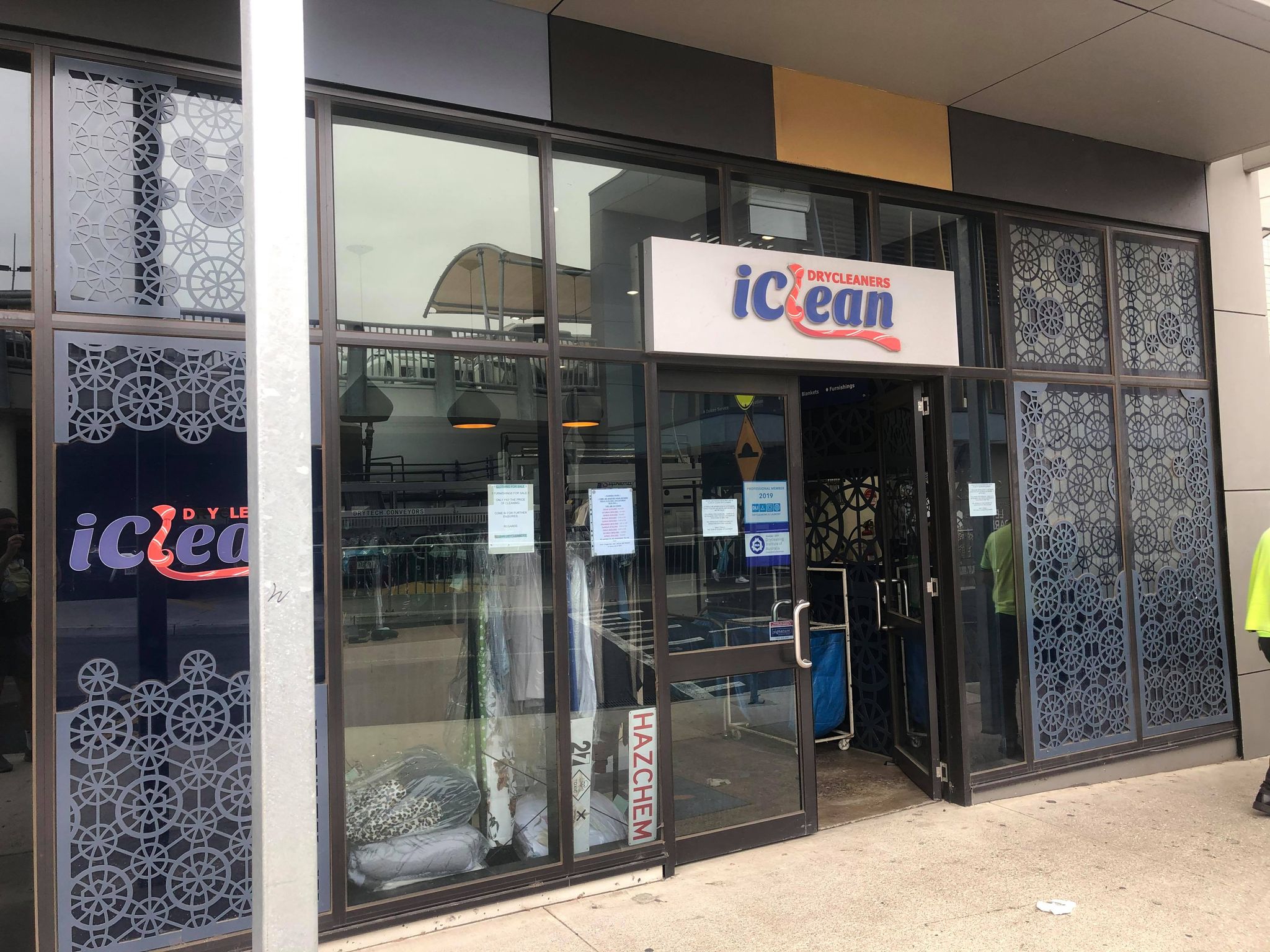 pacific werribee december 2020 iclean drycleaners