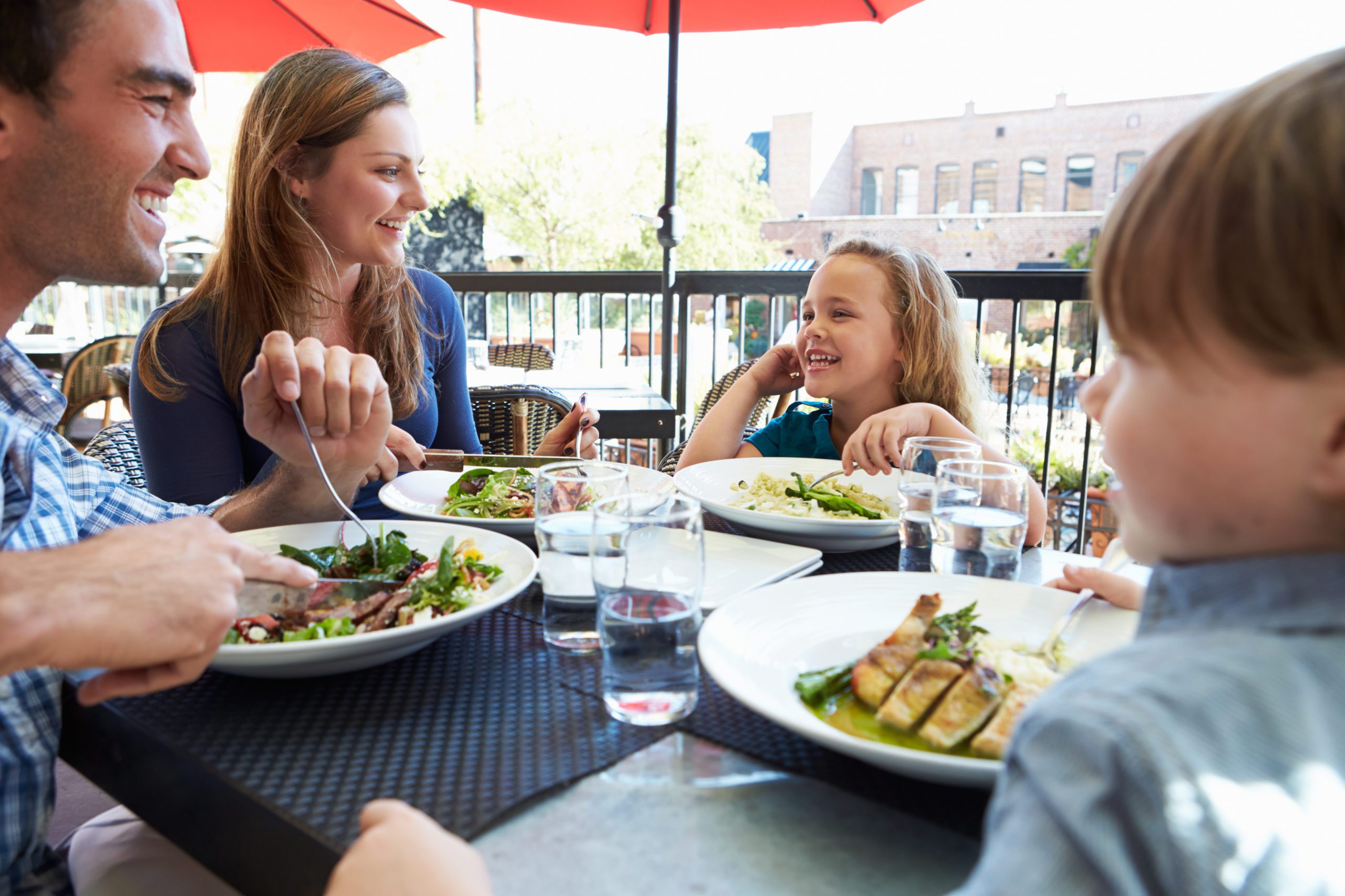 The Pros And Cons Of Family Friendly Restaurants Melbourne Girl Stuff