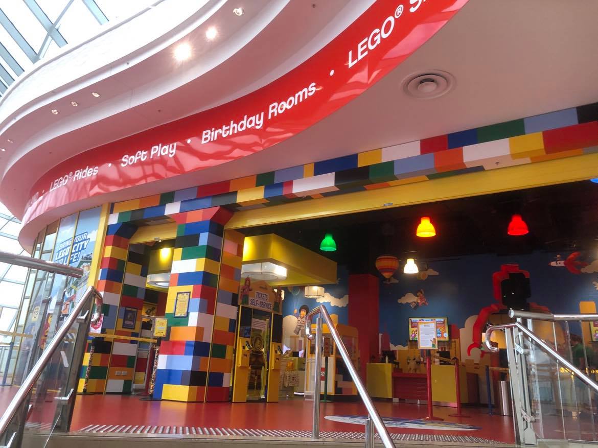 legoland discovery centre lego shop chadstone melbourne australia