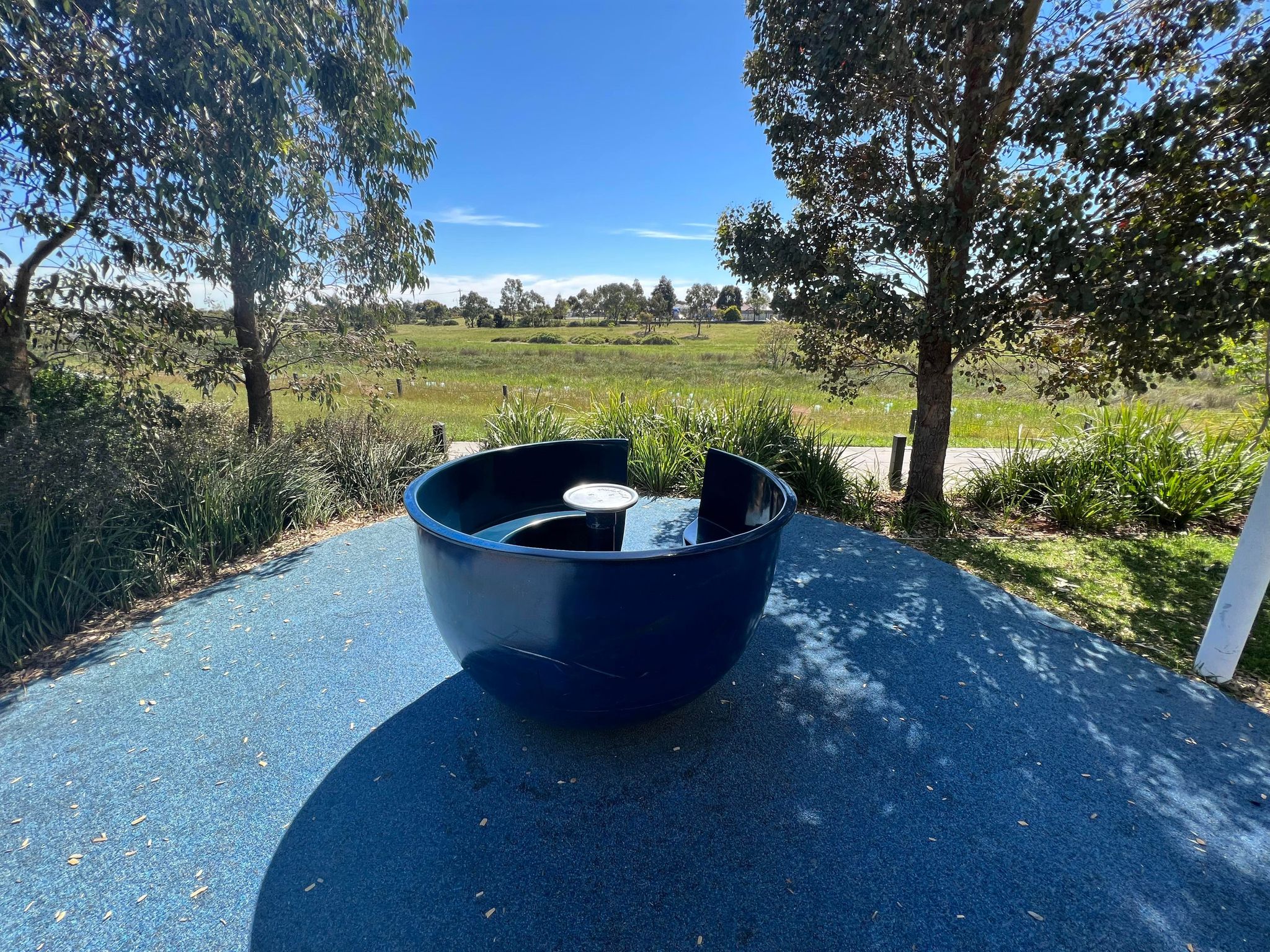 little growling cafe tarneit teacup ride