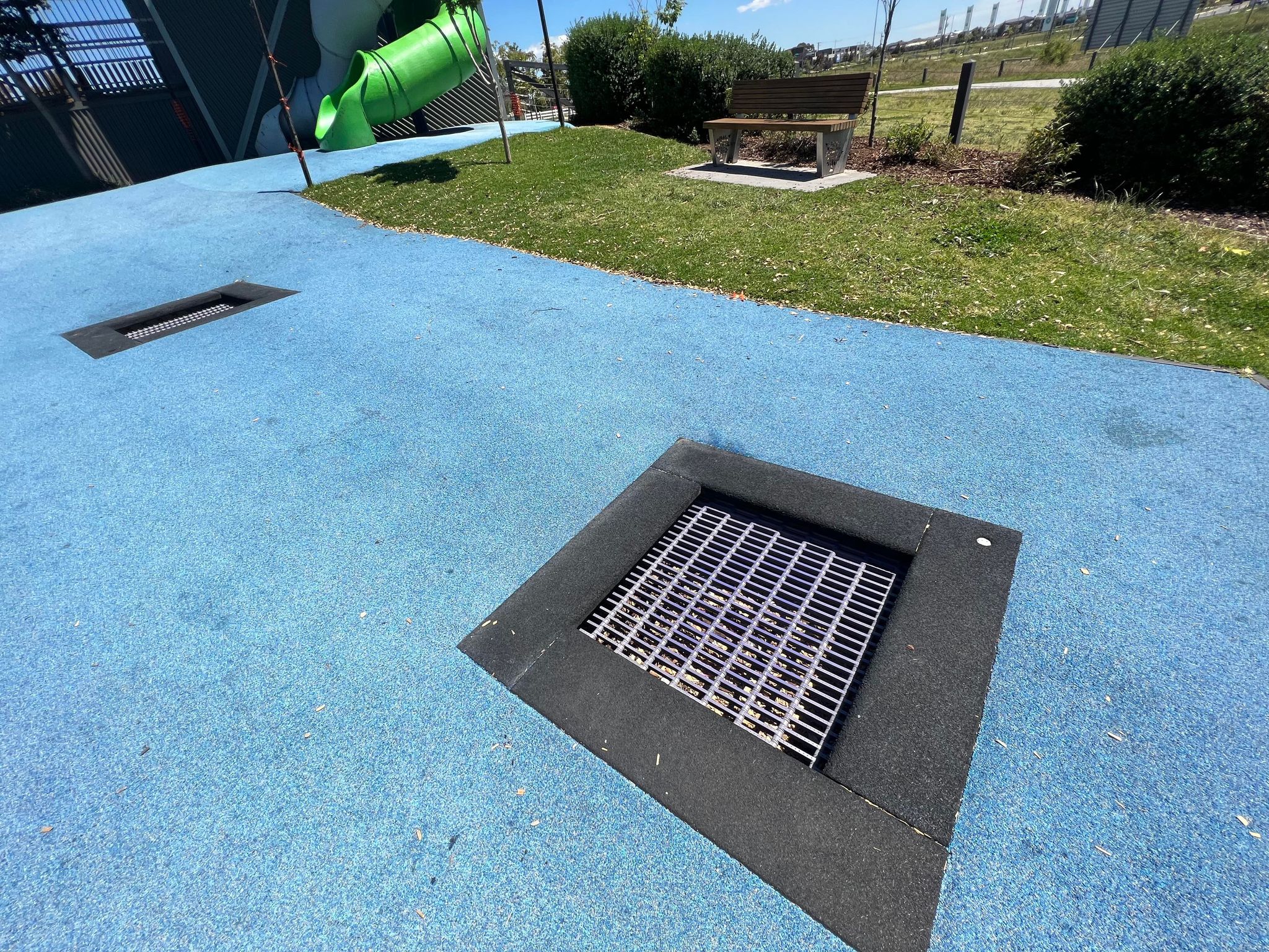 little grownling cafe tarneit trampolines